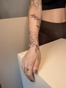 tatuaje tipo floral
